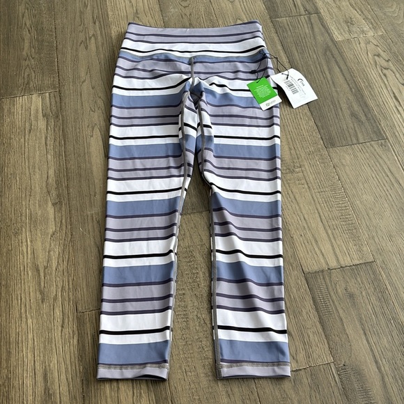 Zyia | Active Purple Horizon Stripe Light n Tight High Rise Leggings Size 4 - Picture 3 of 11